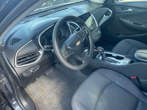 Used 2023 Chevrolet Malibu LT FWD image 16