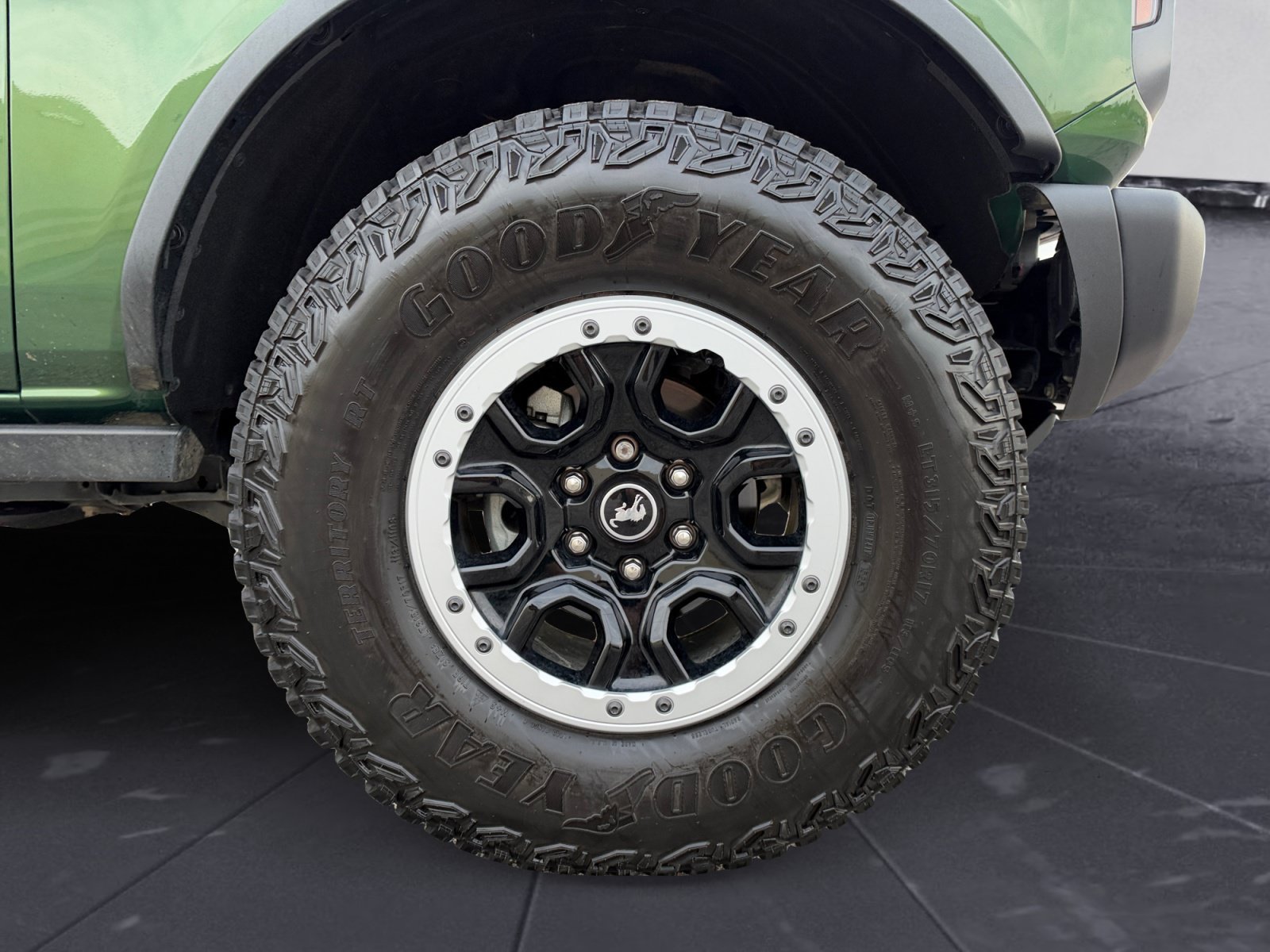 Used 2025 Ford Bronco Badlands AWD/4WD image 14