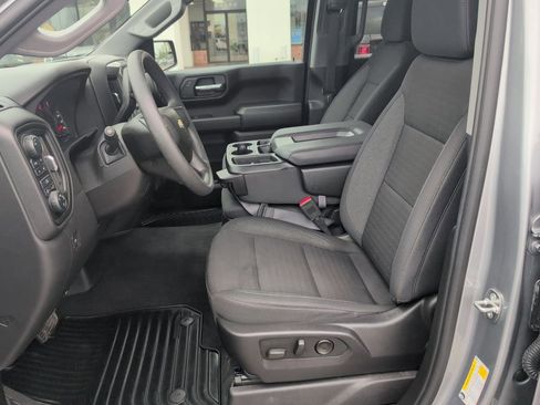 Used 2024 Chevrolet Silverado 1500 Custom image 12