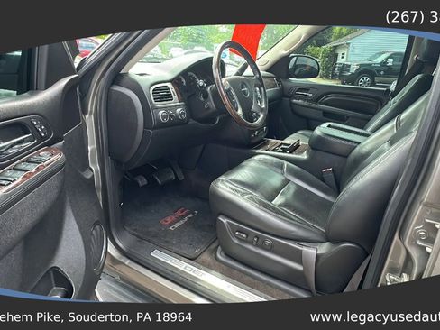 Used 2012 GMC Yukon Denali AWD/4WD image 23