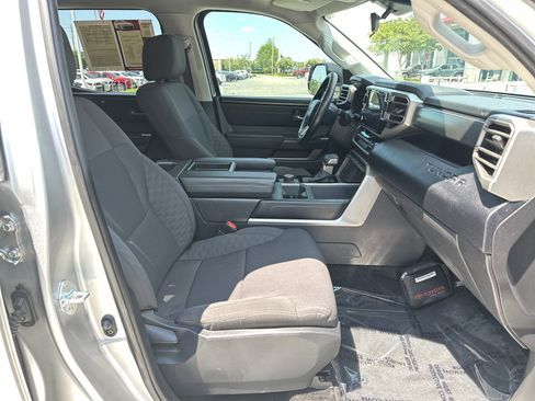Used 2024 Toyota Tundra SR5 w/ SR5 Convenience Package RWD image 33