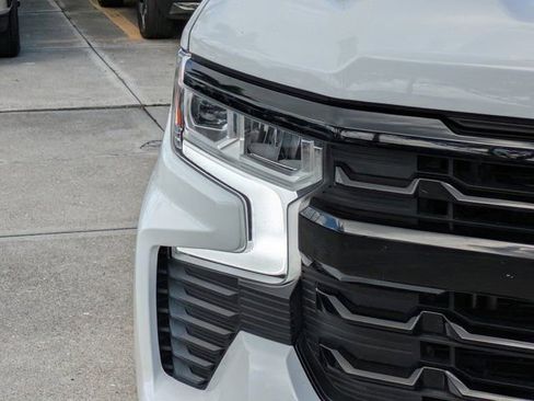 Used 2024 Chevrolet Silverado 1500 LT Trail Boss w/ Protection Package image 9