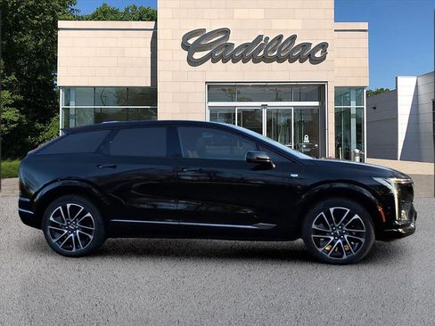 New 2026 Cadillac Optiq Sport 1 image 6