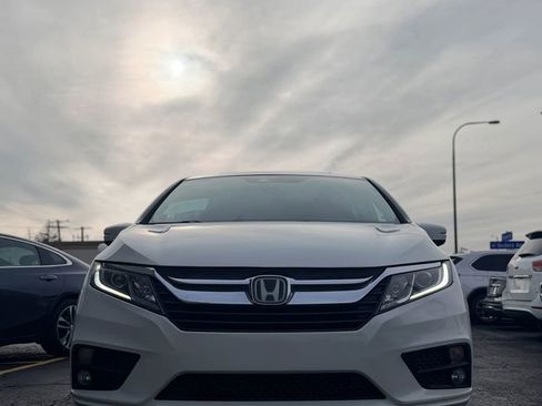 Used 2019 Honda Odyssey EX-L image 2
