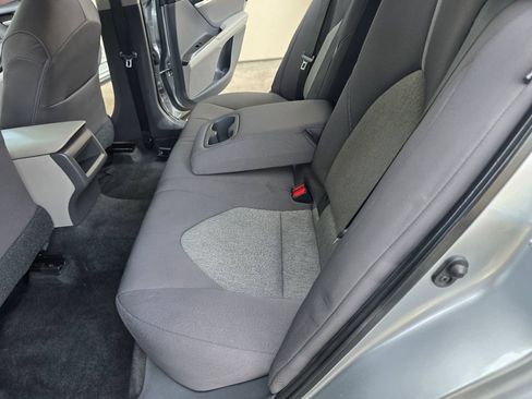 Used 2021 Toyota Camry LE FWD image 19