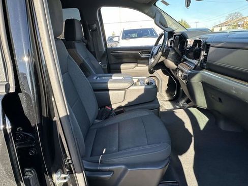 Used 2023 Chevrolet Silverado 1500 LT image 20