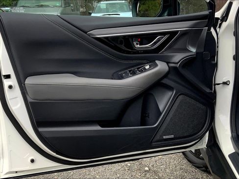 Certified 2024 Subaru Outback Onyx Edition XT image 16