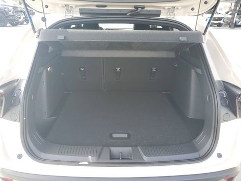 New 2026 Chevrolet Trax RS w/ Driver Confidence Package FWD image 10