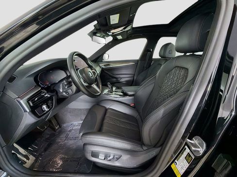 Certified 2022 BMW 540i w/ M Sport Package RWD image 21