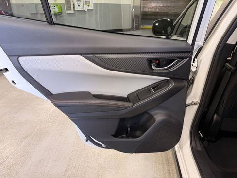 Used 2023 Subaru Crosstrek 2.5i Limited AWD/4WD image 20
