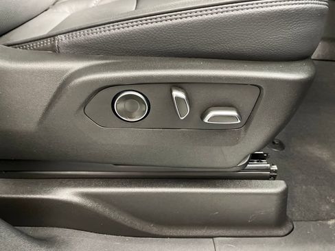 Certified 2024 GMC Yukon Denali AWD/4WD image 7
