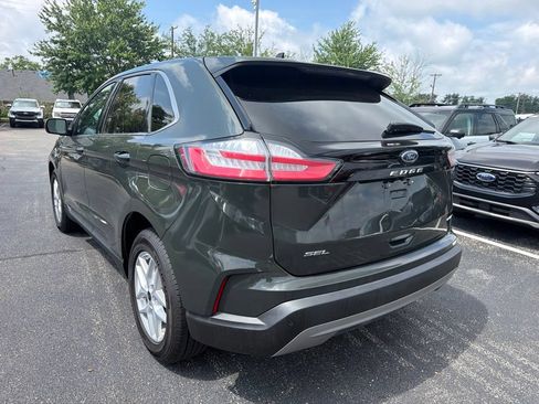 Used 2024 Ford Edge SEL w/ Cold Weather Package AWD/4WD image 4