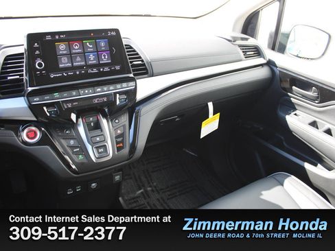 New 2026 Honda Odyssey Touring image 12