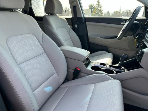 Used 2018 Hyundai Tucson SE image 23
