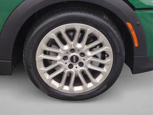 Certified 2025 MINI Cooper S image 21