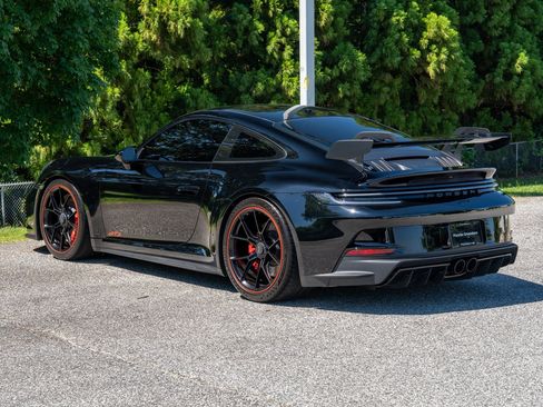 Certified 2023 Porsche 911 GT3 RWD image 3