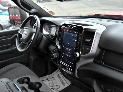 Used 2024 RAM 2500 Big Horn w/ Night Edition image 48