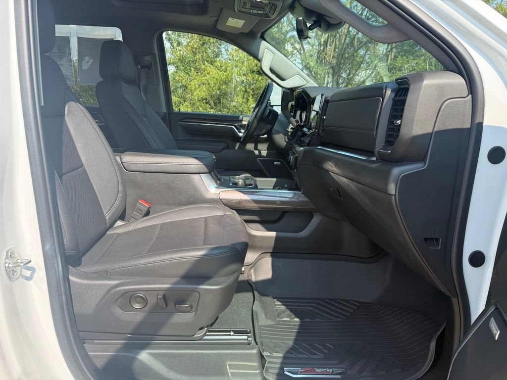 Used 2025 Chevrolet Silverado 2500 LTZ w/ Trail Boss Package AWD/4WD image 20