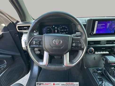 Used 2024 Toyota Tacoma TRD Off-Road image 12
