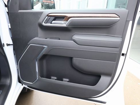 New 2026 GMC Sierra 1500 Elevation w/ LPO, Elevation Black Package image 37