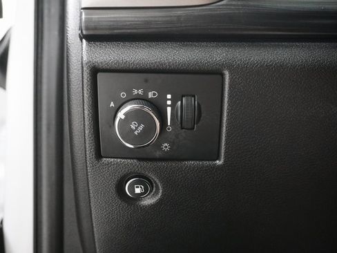 Certified 2022 Jeep Grand Cherokee Laredo X image 19