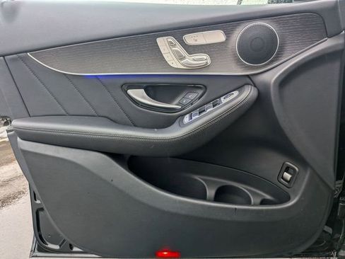 Used 2022 Mercedes-Benz GLC 300 4MATIC image 14