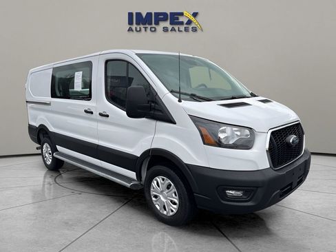 Used 2023 Ford Transit 250 Low Roof w/ Exterior Upgrade Package image 7