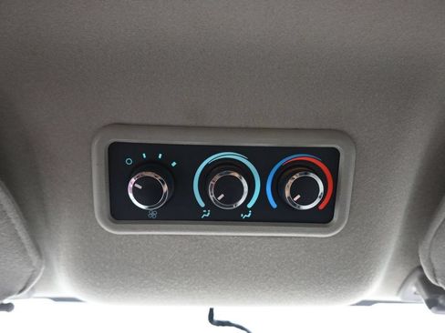 Used 2023 Chevrolet Express 3500 LS RWD image 20