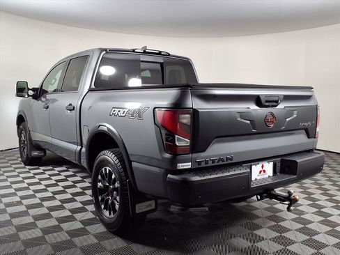 Used 2024 Nissan Titan PRO-4X w/ Pro-4x Convenience Package image 5