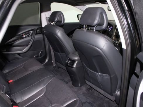 Used 2013 Hyundai Azera Limited w/ Technology Pkg image 22