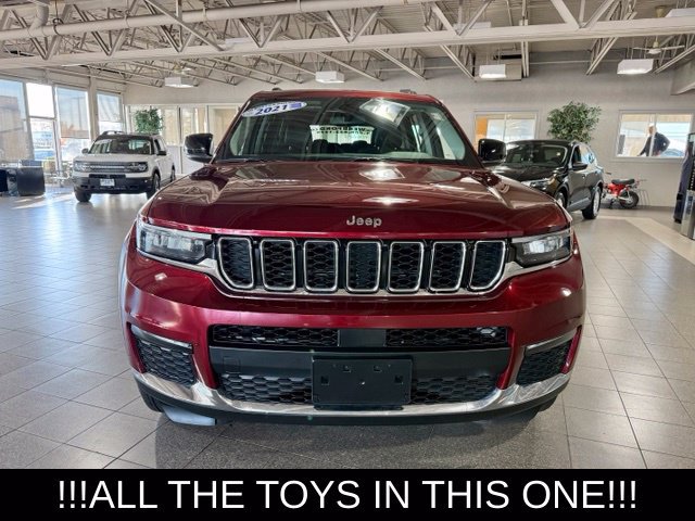Used 2023 Jeep Grand Cherokee L Limited AWD/4WD image 3