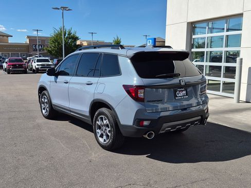 Used 2023 Honda Passport TrailSport image 9