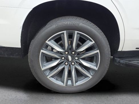 Certified 2024 Cadillac Escalade Sport Platinum w/ Heavy-Duty Trailer Package image 14