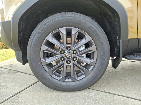 New 2026 Toyota Land Cruiser image 4