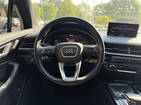 Used 2019 Audi Q7 3.0T Prestige w/ Prestige Package AWD/4WD image 21