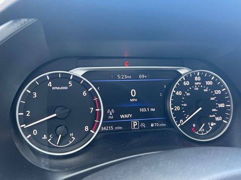 Used 2025 Nissan Sentra SR FWD image 20