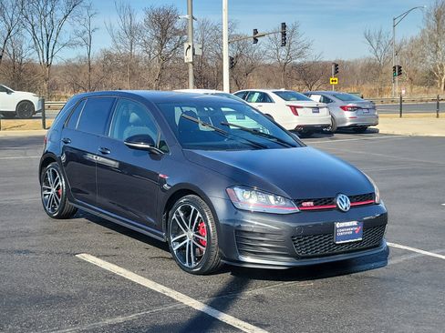 Used 2017 Volkswagen GTI Sport image 6