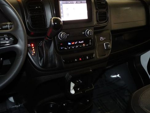 Used 2025 RAM ProMaster 2500 w/ U-Haul Equipment Group FWD image 13