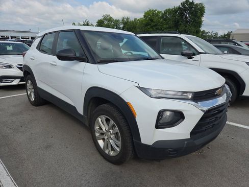 Used 2021 Chevrolet TrailBlazer LS AWD/4WD image 1