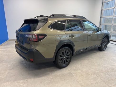 Used 2023 Subaru Outback Onyx Edition image 5