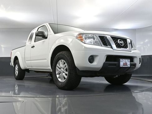 Used 2014 Nissan Frontier SV AWD/4WD image 46
