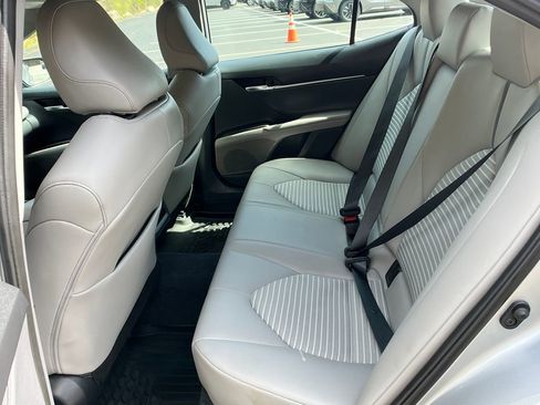 Used 2023 Toyota Camry SE AWD/4WD image 20