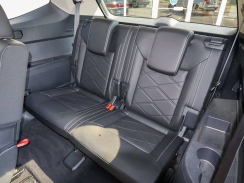 Used 2026 Volkswagen Atlas SE FWD image 15