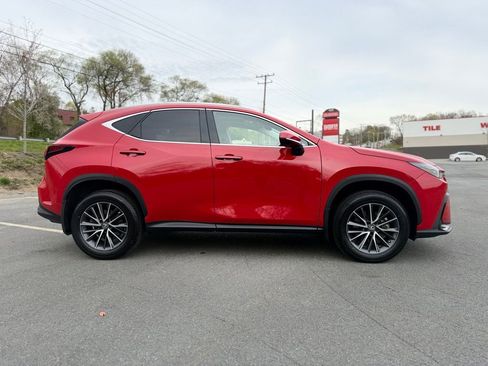Used 2023 Lexus NX 350 AWD image 8