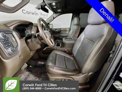 Used 2022 GMC Sierra 1500 Denali w/ Denali Premium Package AWD/4WD image 25