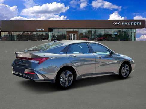 New 2026 Hyundai Elantra SEL Sport Premium FWD image 8