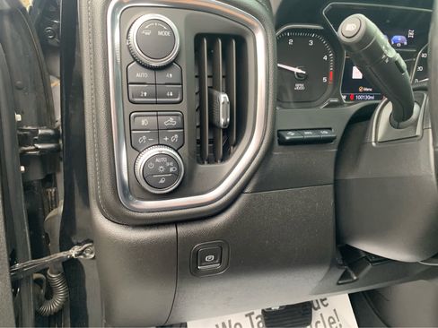 Used 2020 GMC Sierra 3500 Denali w/ Technology Package image 14