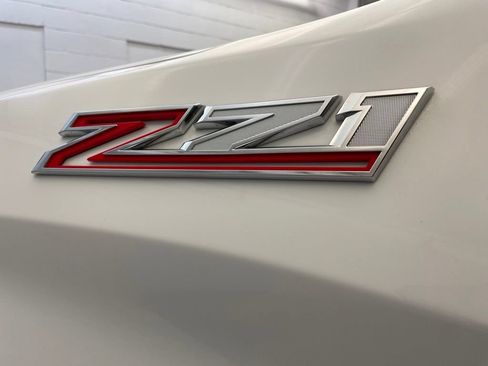 Used 2022 Chevrolet Silverado 1500 RST AWD/4WD image 5