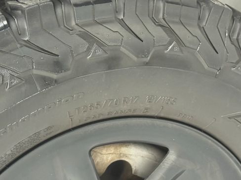 Used 2020 Jeep Wrangler Sport AWD/4WD image 44