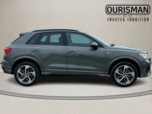 New 2025 Audi Q3 2.0T Premium image 2